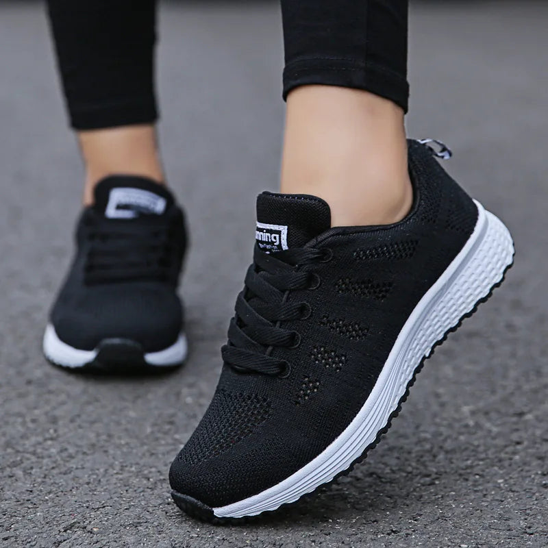 Women Casual Shoes Fashion Breathable Walking Mesh Flat Shoes Sneakers Women 2024 Gym Vulcanized Shoes White Female Footwear